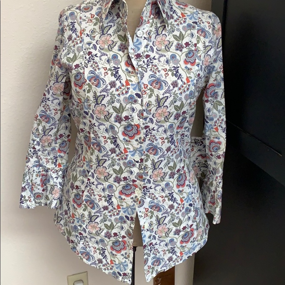 Gorgeous Floral BlousePleated Bell Sleeves